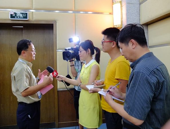 【快讯】刘超参加所在党支部专题组织生活会