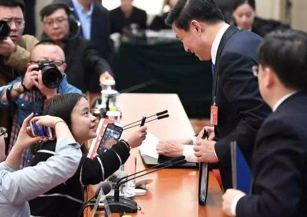 【快讯】东西部扶贫劳务协作现场招聘会在北川举行
